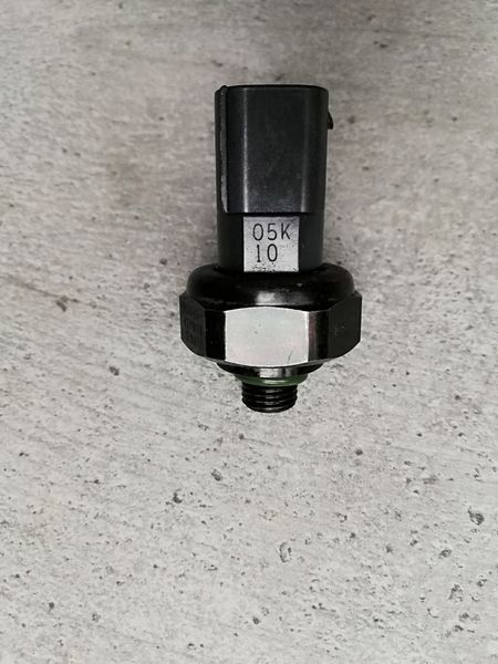 Датчик кондиціонера Mercedes Sprinter A0045429018 A0045429018 фото