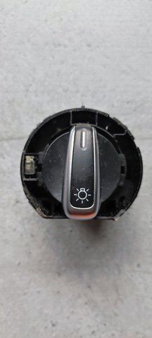 Перемикач світла фар VW Caddy 3C8941431A 3C8941431A фото