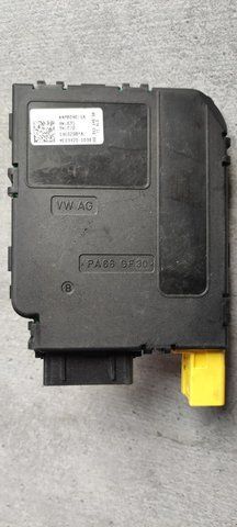 Блок підрульовий Volkswagen Golf 1K0953549BB 1K0953549BB фото