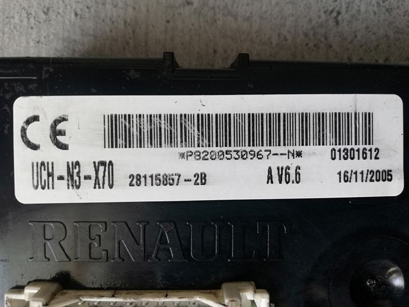 Блок комфорту Renault Trafic 8200530967 8200530967 фото