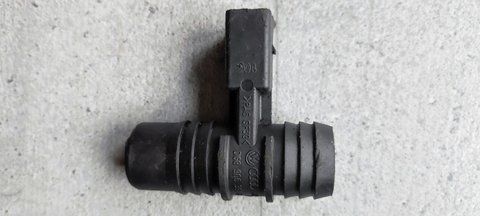 Датчик тиску повітря Volkswagen Crafter 068906391B 068906391B фото
