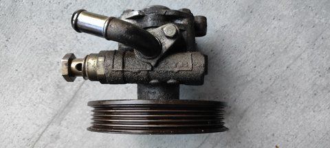 Насос гідропідсилювача керма ГПК Volkswagen Passat 8D0145156L 8D0145156L фото