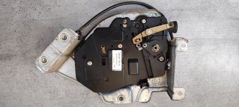 Замок двери задней левой Volkswagen Caddy 2K0827201M 2073102458 фото