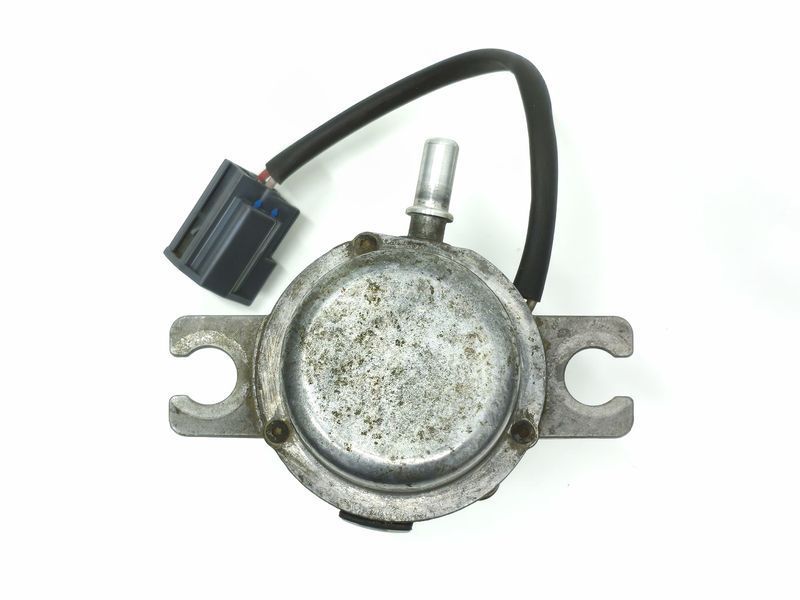 Вакуумный насос Opel Astra J 13311769 2988672490 фото