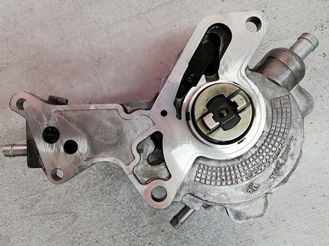 Тандемний насос Volkswagen Caddy 038145209K 038145209H 2323030931 фото