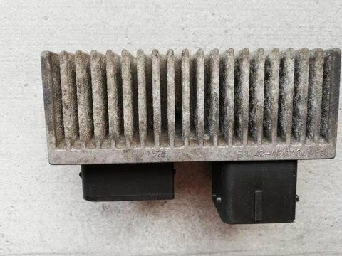 Реле свічок розжарювання Renault Master 8200558438 8200558438 фото