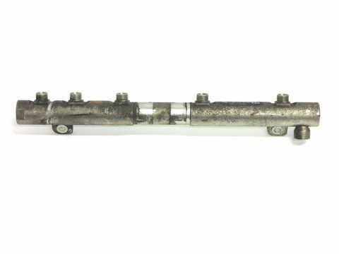 Рампа форсунок Renault Mercedes 1.6DCI 8201044829 175216420R фото