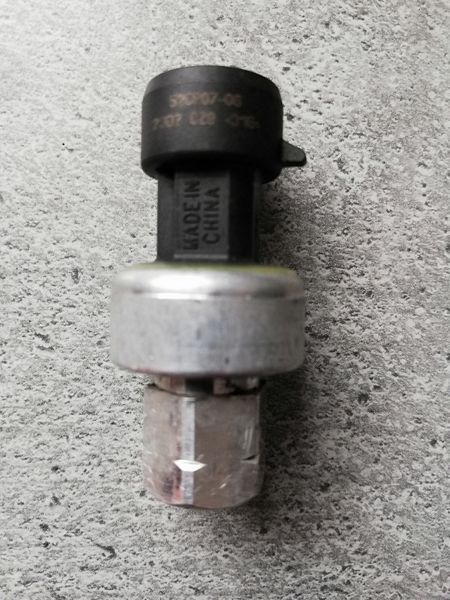 Датчик кондиціонера Renault Master 7700417506 7700417506 фото