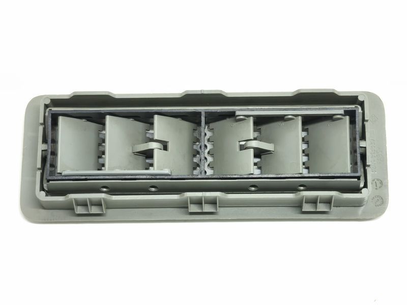 Дефлектор Renault Trafic 8200615839 82 006 158 39 2850483189 фото
