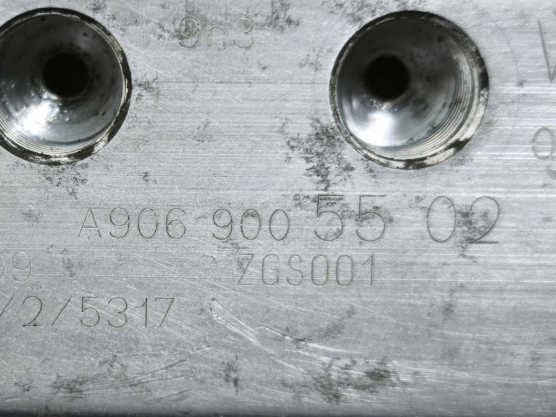 Блок керування ABS Mercedes Sprinter W906 A9069005502 16111625317 1950022060 фото