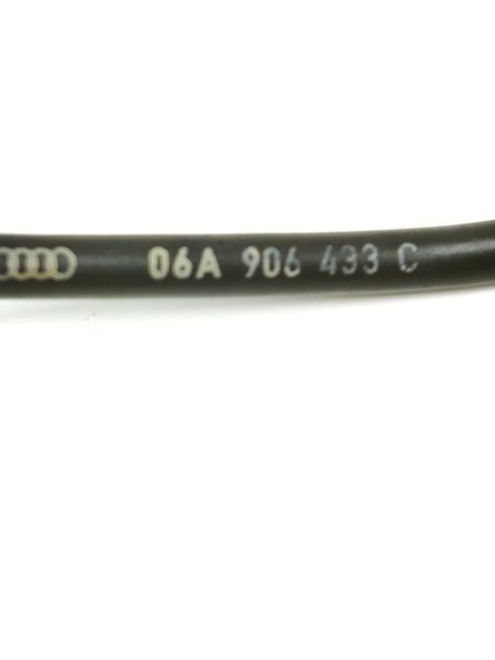 Датчик положення колінвалу Audi A4 B6 06A906433C 06A906433C фото