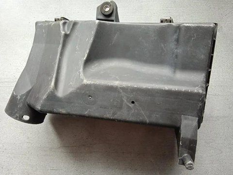 Корпус повітряного фільтра Mitsubishi Space Star MR911742 MR911742 фото
