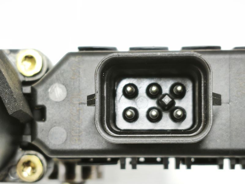 Моторчик склопідіймача передніх правих дверей Opel Zafira A 90579356 0 130 821 769 2217479597 фото