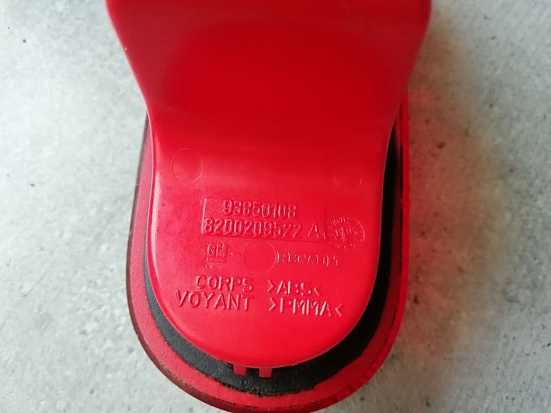 Додатковий стоп-сигнал Renault Trafic 8200209522 2246056234 фото