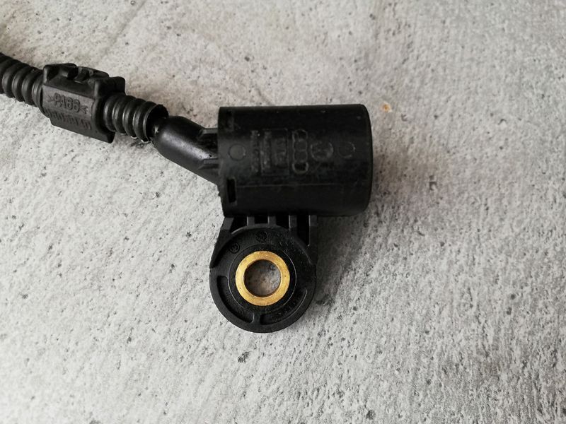 Датчик положения распредвала Volkswagen Transporter V 076906433 076906433 фото