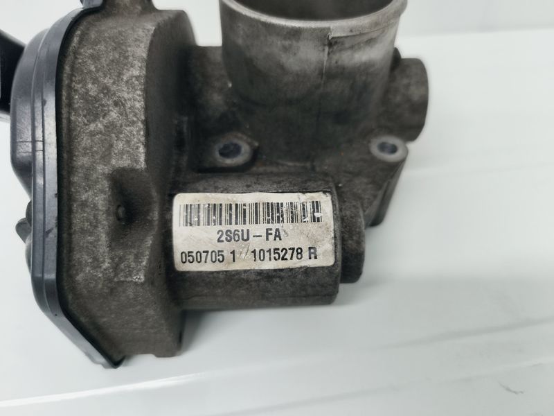 Дросельна заслонка Ford C-Max 2S6U9E927D 2S6U9E927D фото