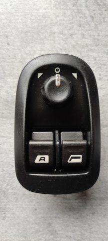 Блок кнопок склопідйомників Fiat Scudo 9643065169 9643065169 фото
