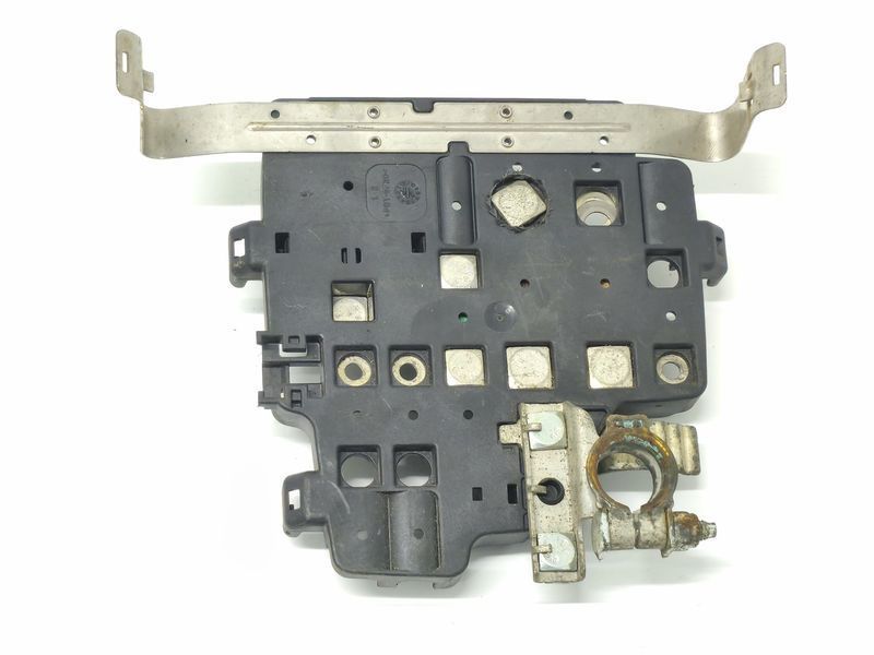 Клемма аккумулятора "PLUS " Renault Master 8200778373 8200778373 фото