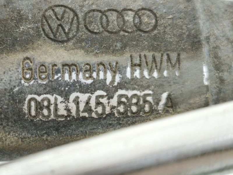Трубка подачи масла на турбину Volkswagen Caddy III 03L145535A 03L145535A фото
