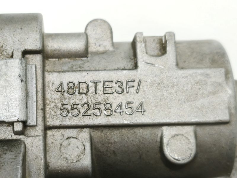 Дросельна заслінка Fiat Doblo&nbsp;55258454 55253694 55213019 фото