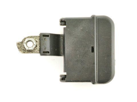 Запобіжник акумулятора плюсової клеми Audi A4 B7 8Z0941824C KB8Z000A 2794943266 фото