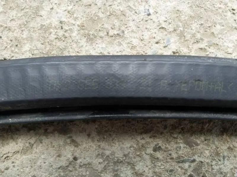 Ущільнювач задньої дверки Audi A4 [B6][B7] седан 8E5833721C 8E5833721C фото