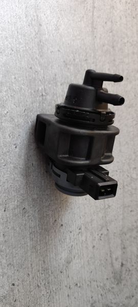 Клапан турбіни Renault Master 8200575400 8200575400 фото