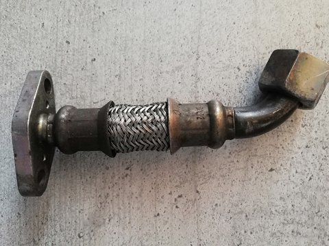 Зливна трубка турбіни Volkswagen Transporter V 038145736C 038145736C фото