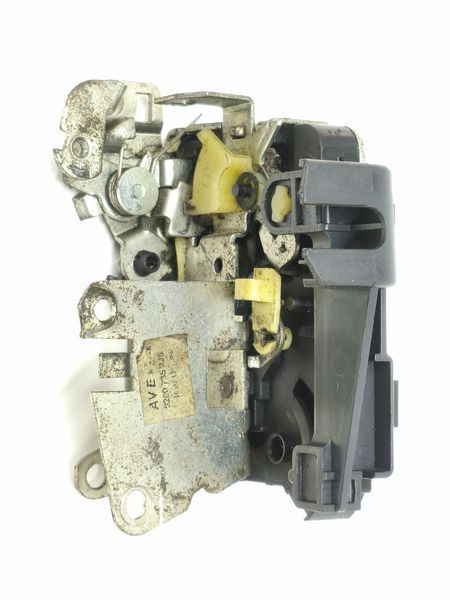 Замок передніх лівих дверей Renault Daster 8200735225 82 00 735 225 2800137214 фото