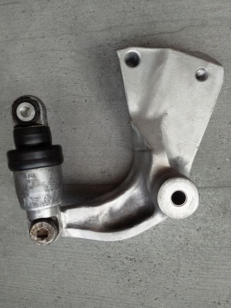 Натяжной механизм ремня генератора Honda Civic 31170RWK005 31170RWK005 фото