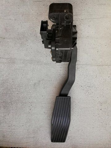 Педаль газу Opel Zafira A 90581208 2205137571 фото