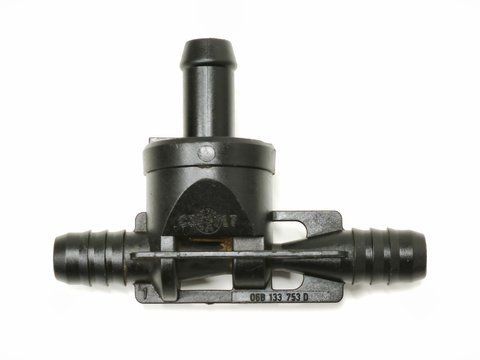 Трубка кондиціонера Audi A3 5Q0816741C 5Q0816741C фото
