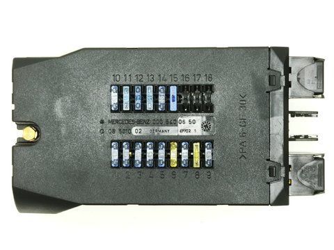 Блок запобіжників Mercedes Sprinter A0005400650 477021 2770840006 фото