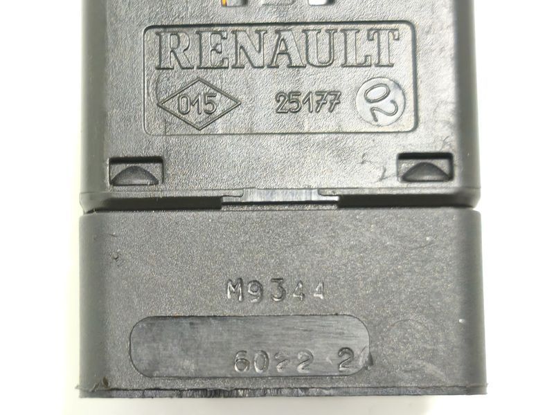 Кнопка аварійної сигналізації Renault Duster 8200602232 602232 2814372790 фото