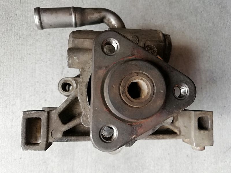 Насос гідропідсилювача керма Ford Transit 6C113A674AB 6C113A674AB фото