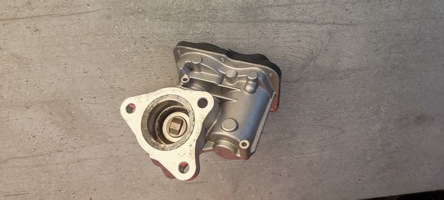 Клапан EGR Renault Kangoo 8201143495 8201143495 фото