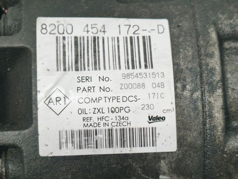 Компрессор кондиціонера Renault Trafic 8200454172 8200454172 фото