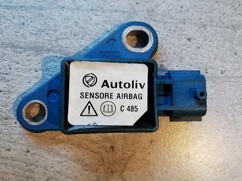 Датчик удару Fiat Doblo 46843258 46843258 фото
