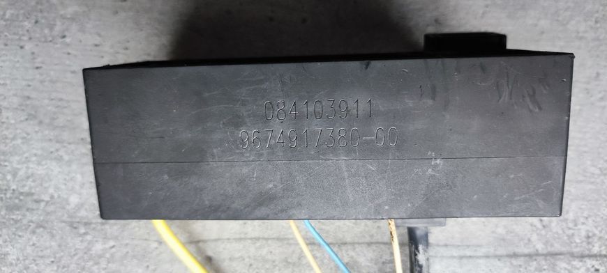 Блок запобіжників Peugeot 508 9674917380 9674917380 фото
