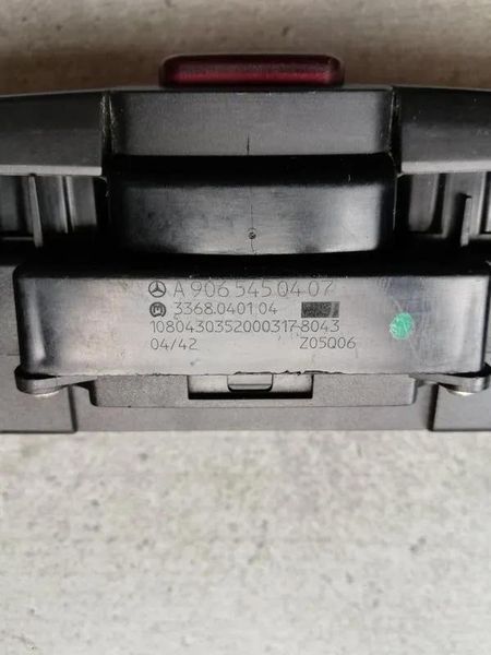 Блок кнопок Mercedes Sprinter 9065450407 9065450407 фото