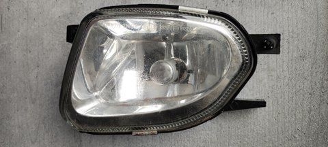 Фара протитуманна ліва Mercedes E-Class A2118200556 A2118200556 фото