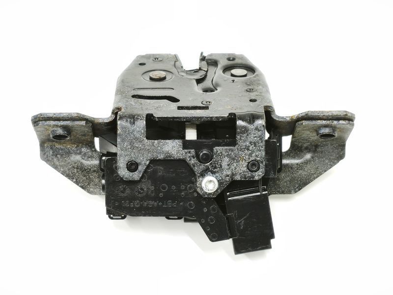 Замок крышки багажника (ляды) электрический Opel Astra J 13500195 90460062 фото